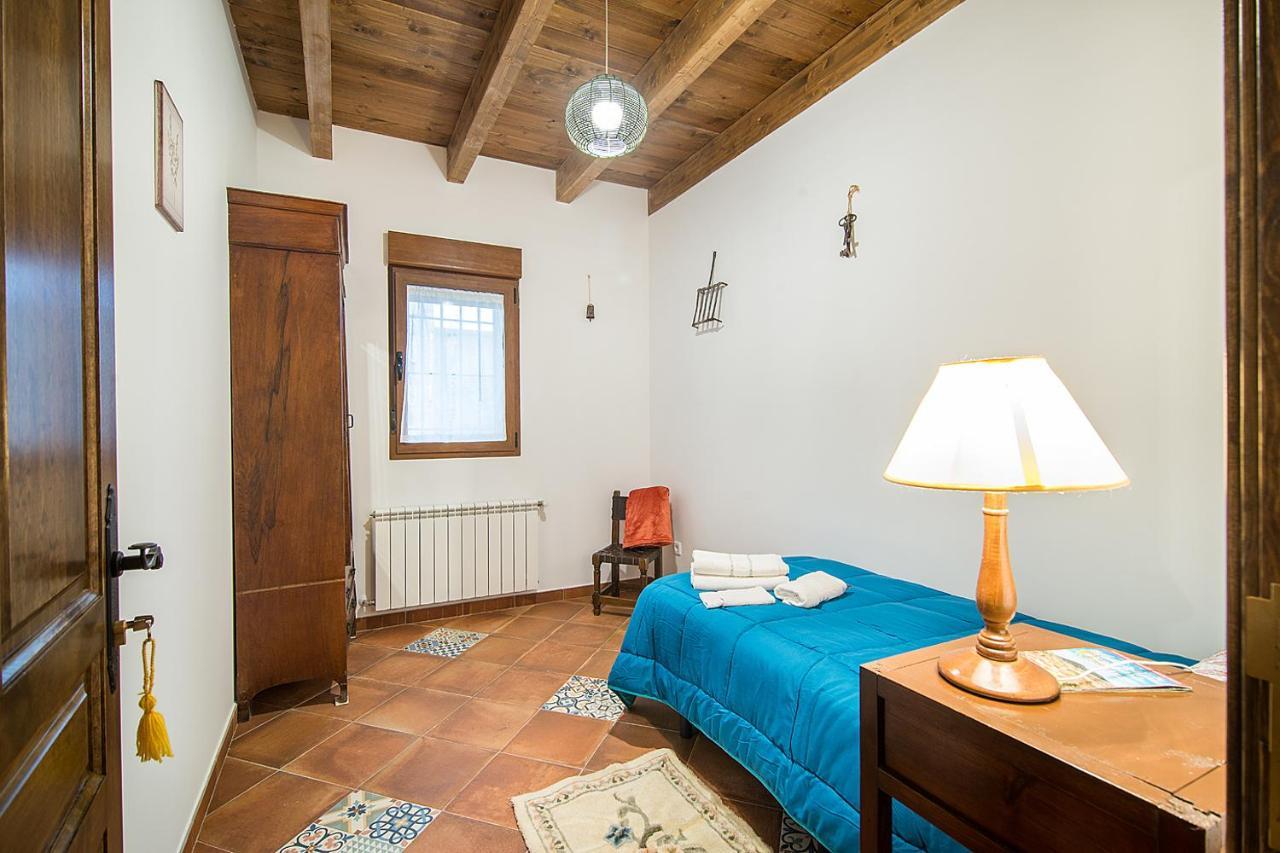 Casa Rural Las Abubillas Mirabueno Екстер'єр фото